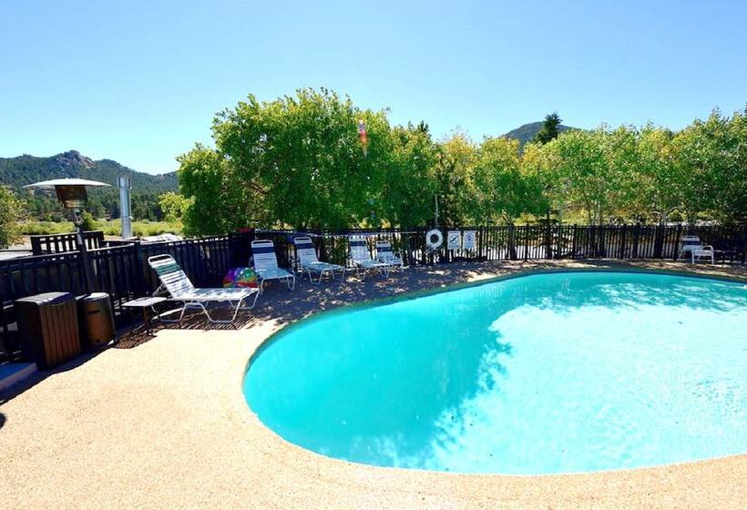 هتل Alpine Trail Ridge Inn