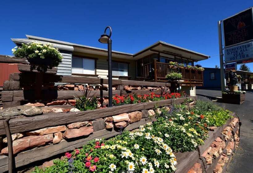 هتل Alpine Trail Ridge Inn