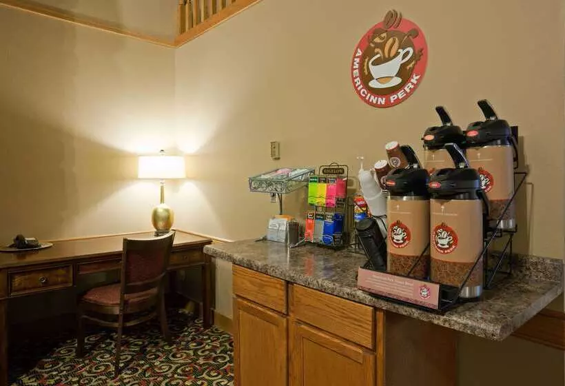 فندق Americinn By Wyndham Blue Earth