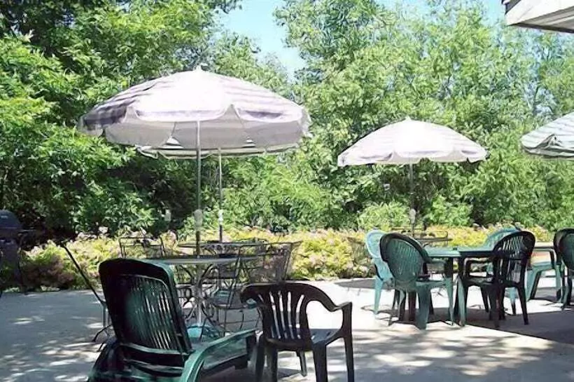 Отель Americinn By Wyndham Inver Grove Heights Minneapolis