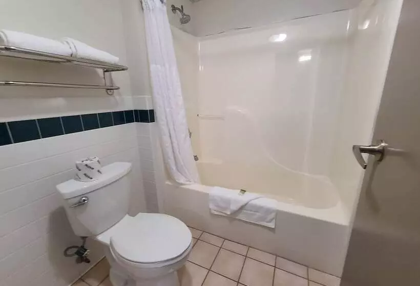 Отель Americinn By Wyndham Inver Grove Heights Minneapolis