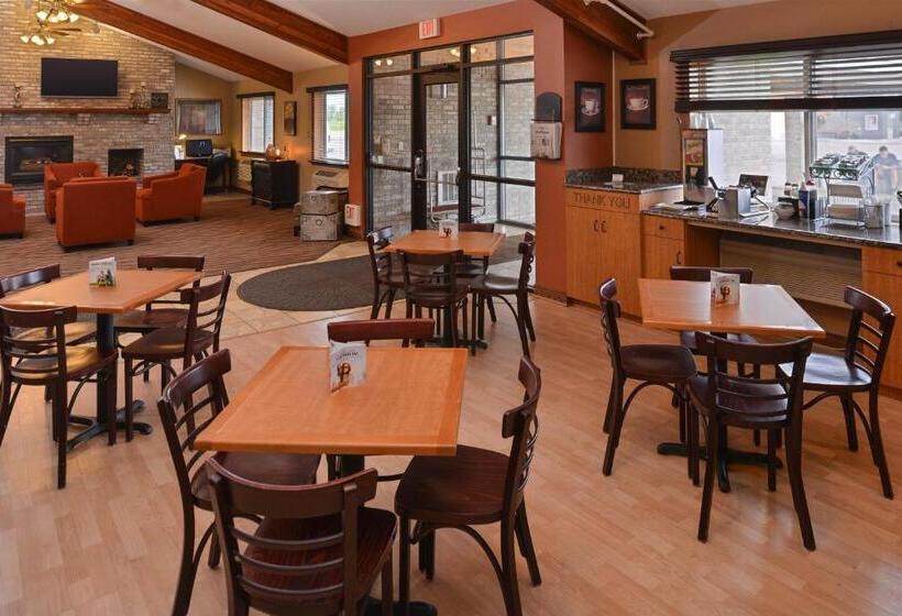 בית מלון כפרי Americinn By Wyndham St Cloud Mn I 94