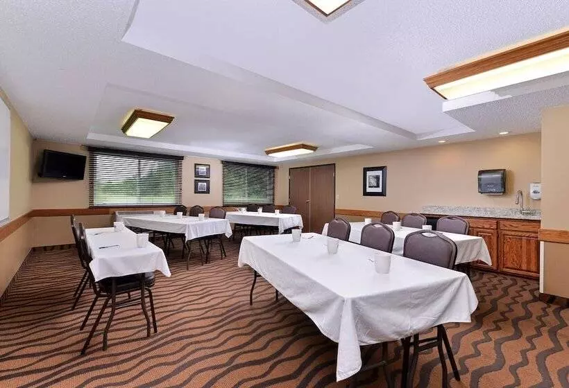 酒店 Americinn By Wyndham St Cloud Mn I 94