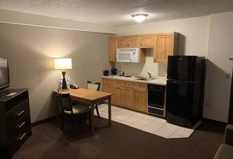 Hotelli Americinn By Wyndham Wadena