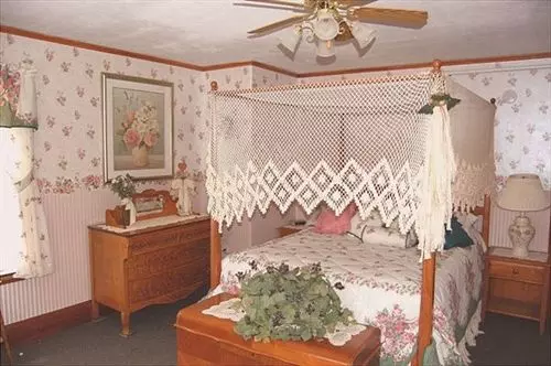 호텔 Atlantic Birches Inn