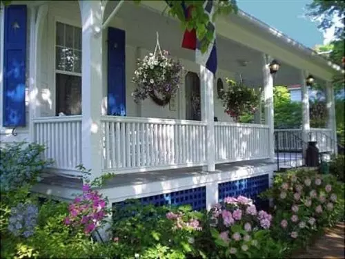 호텔 Atlantic Birches Inn