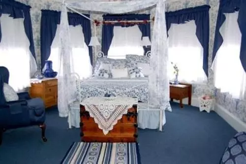 호텔 Atlantic Birches Inn