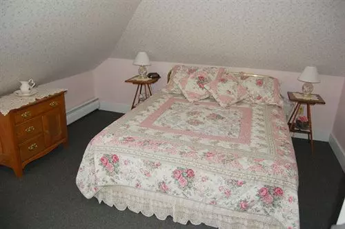 호텔 Atlantic Birches Inn