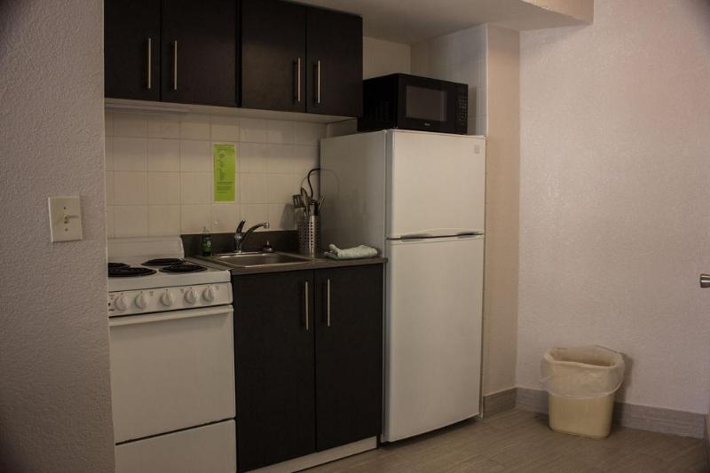 בית מלון כפרי Ambros Daytona