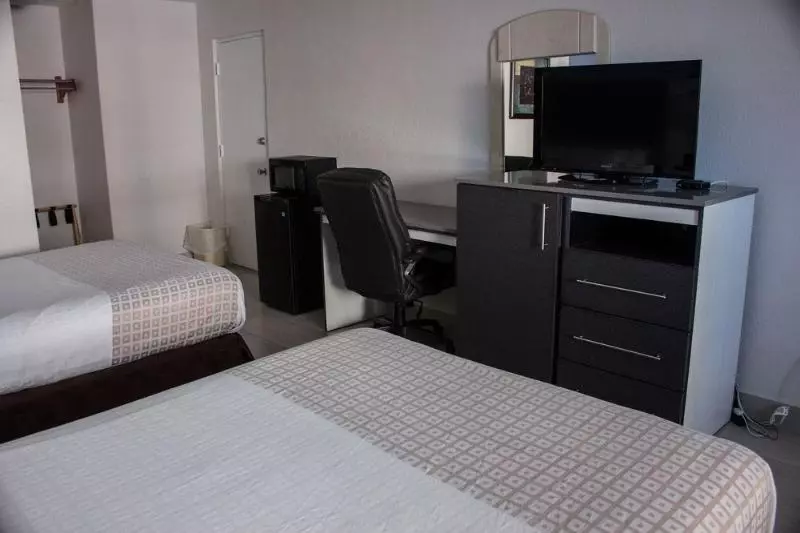 ホテル Ambros Daytona