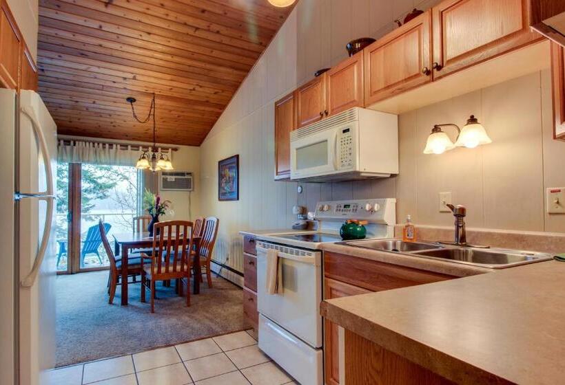 Hotel Bay Point On the Lake