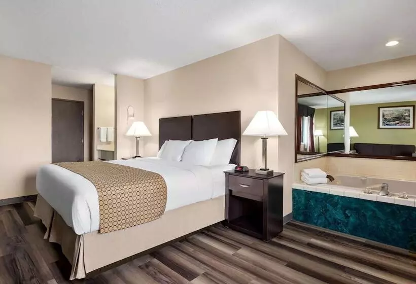 ホテル Baymont By Wyndham Monroe