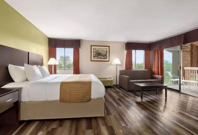 ホテル Baymont By Wyndham Monroe