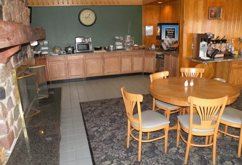 Boarders Inn And Suites By Cobblestone Hotels Ripon