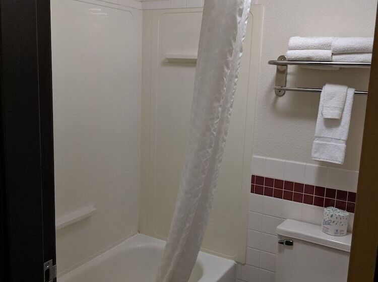 Boarders Inn And Suites By Cobblestone Hotels Ripon