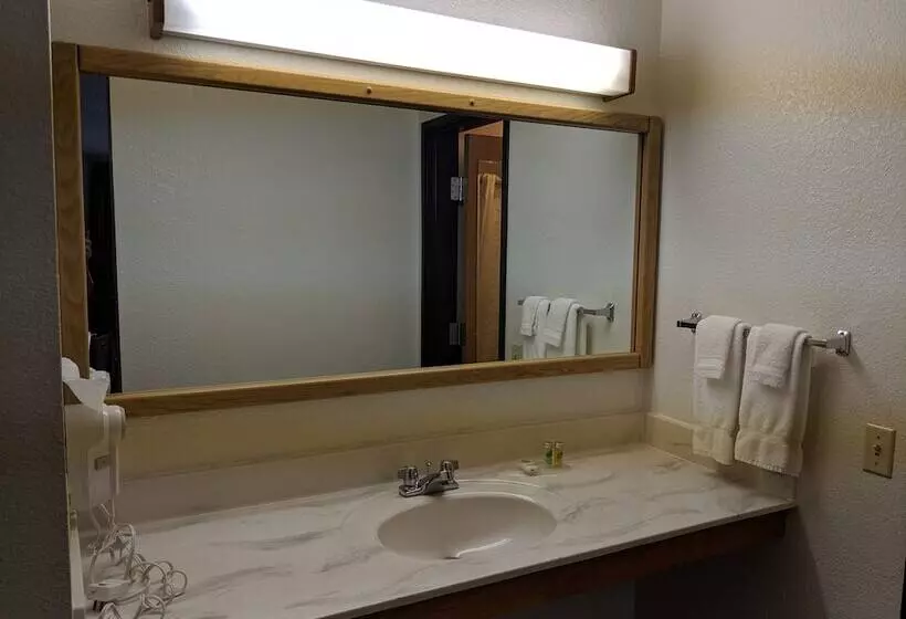 Boarders Inn And Suites By Cobblestone Hotels Ripon