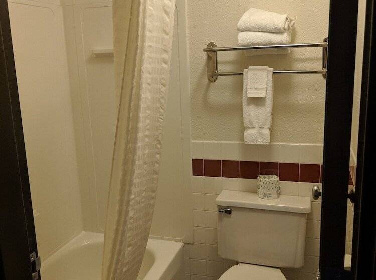 Boarders Inn And Suites By Cobblestone Hotels Ripon