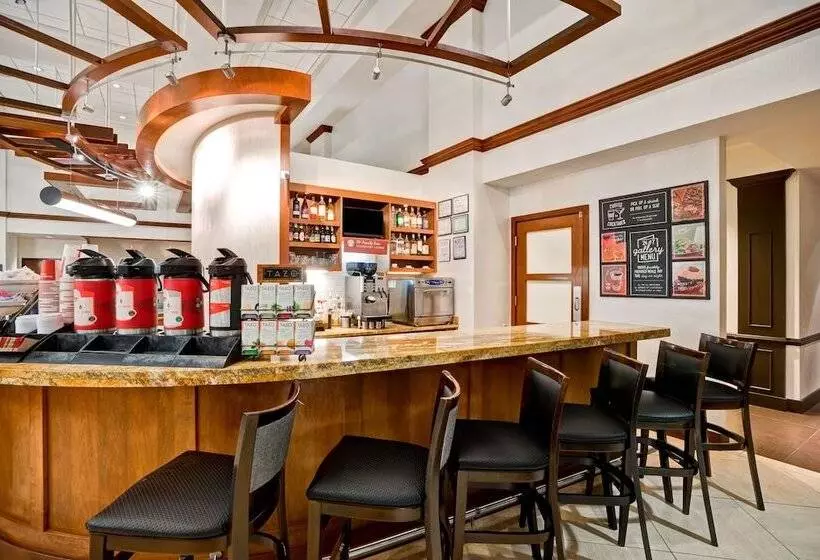 هتل Hyatt Place Baltimore/bwi Airport