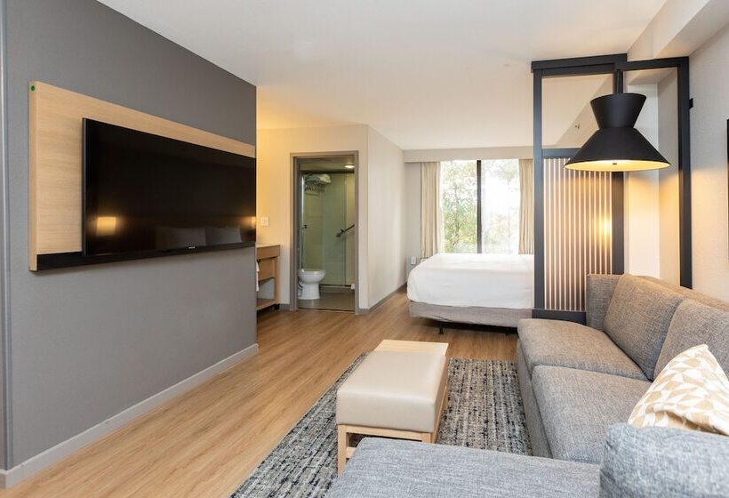 فندق Hyatt Place Roanoke Airport / Valley View Mall