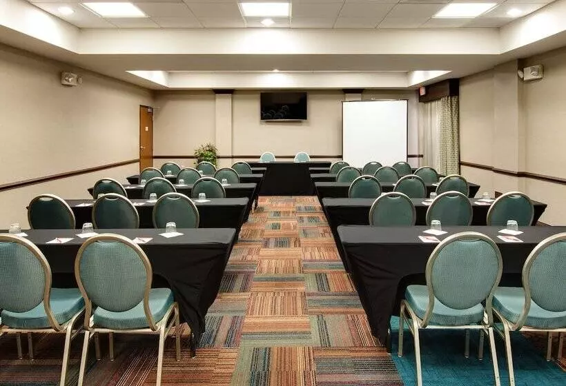 בית מלון כפרי Indigo Chicagovernon Hills, An Ihg