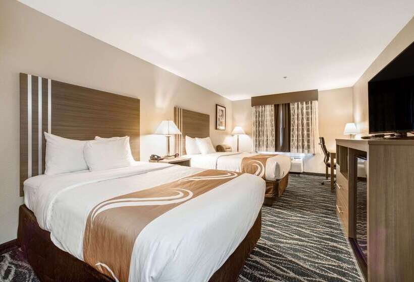 Отель Quality Inn