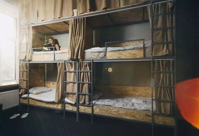 Hostel No Rain No Pain