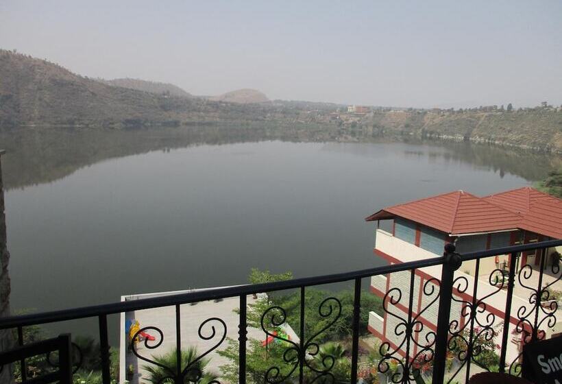 Asham Africa Hotel And Resort