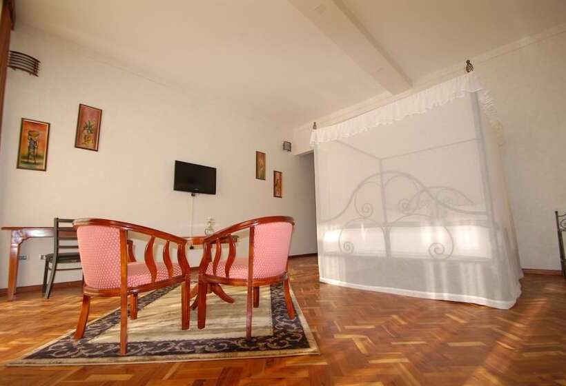 Asham Africa Hotel And Resort