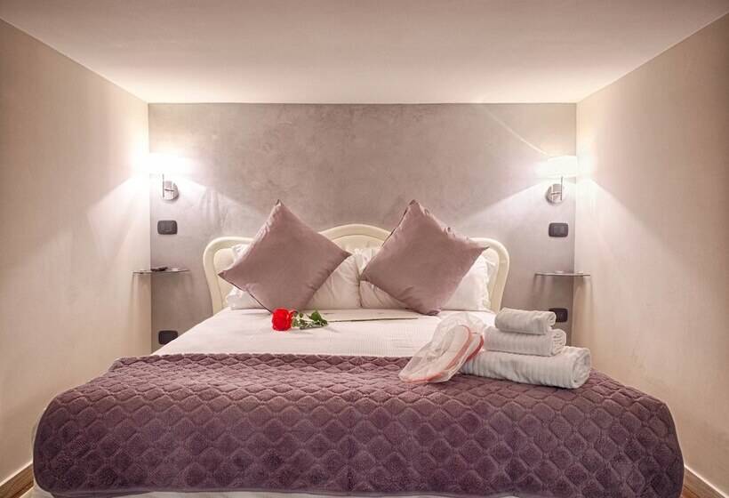 פנסיון Operà Suites Pinciana