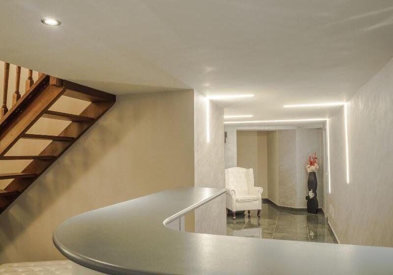 פנסיון Operà Suites Pinciana