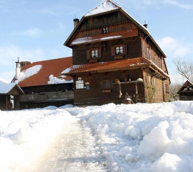 膳宿费 Tradicije Cigoc