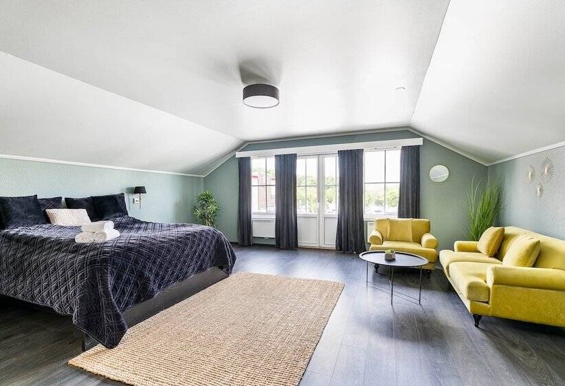 Storebaug Hotell & Kro