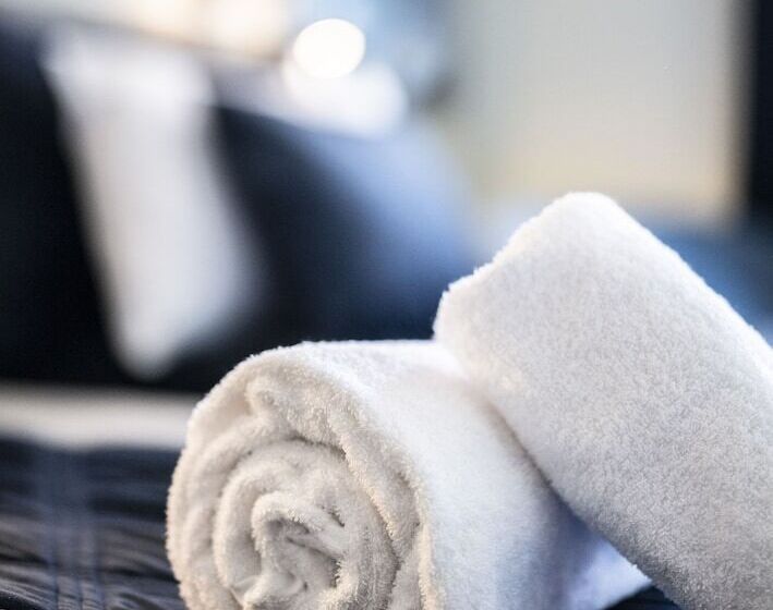 Storebaug Hotell & Kro