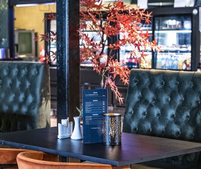 Storebaug Hotell & Kro