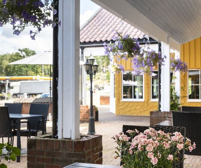 Storebaug Hotell & Kro