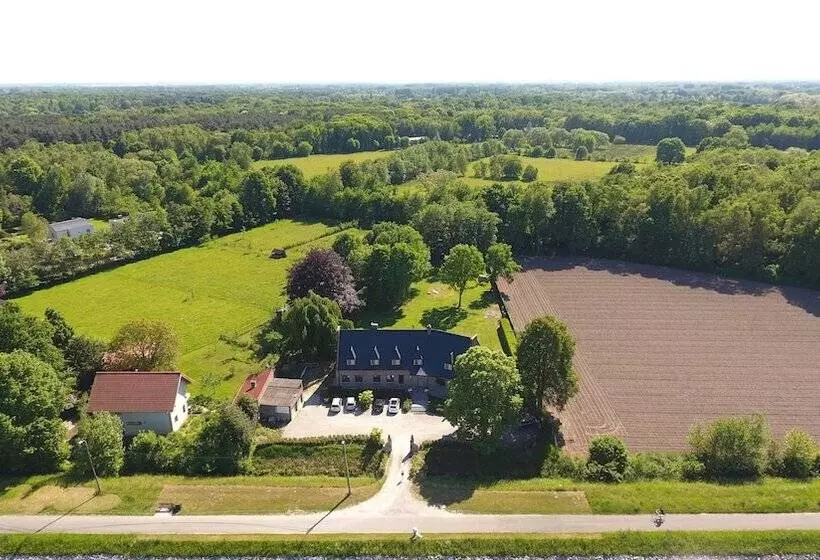 ベッドアンドブレックファースト Aquarand