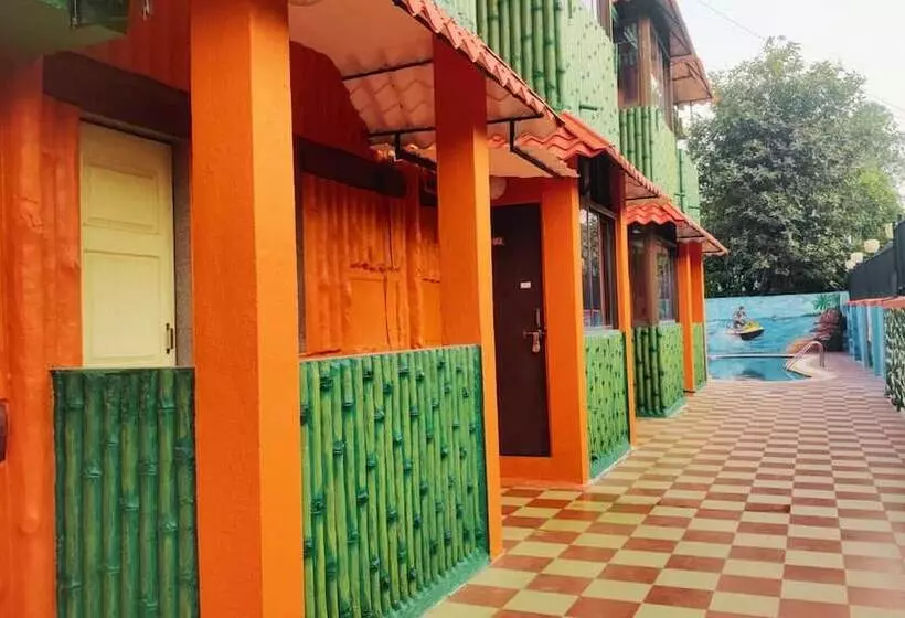 Hotelli Hill Forest Resort Lonavala