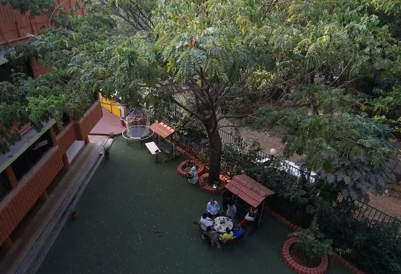 Hotelli Hill Forest Resort Lonavala