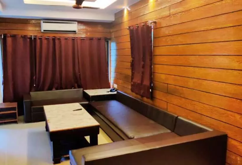 Hotelli Hill Forest Resort Lonavala