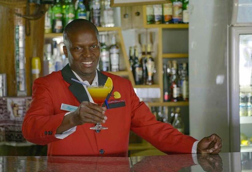 هتل Lake Nakuru Lodge