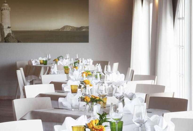 호텔 Riva Del Sole