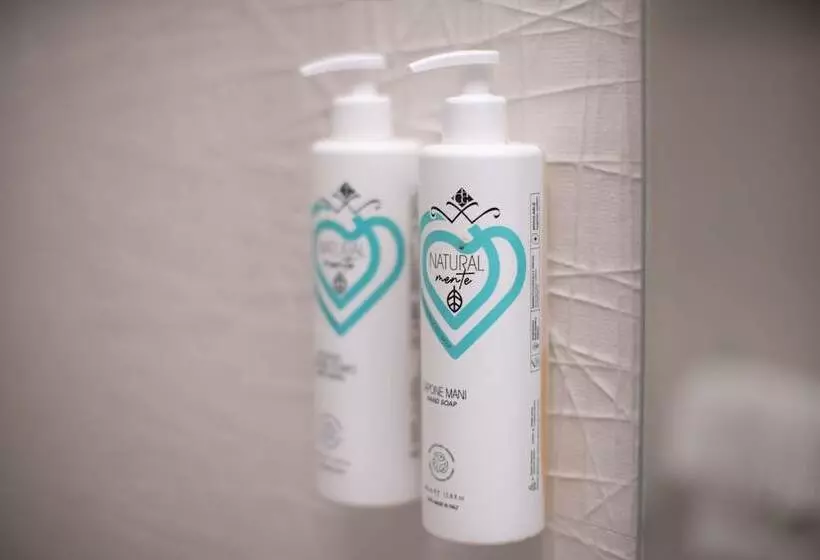 ホテル Riva Del Sole