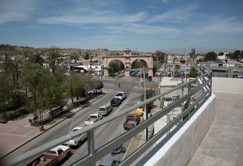 فندق Sierra Real