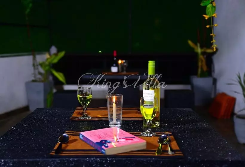 Kings Villa