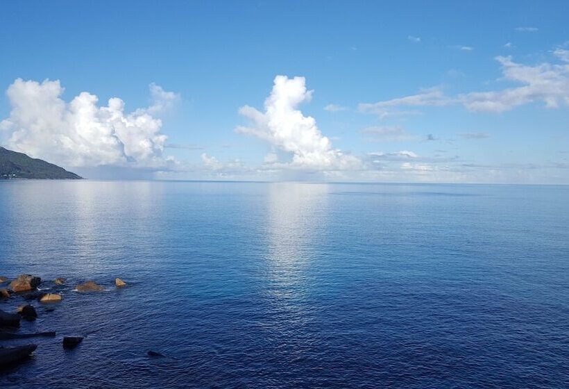 Oceanica Resort Seychelles