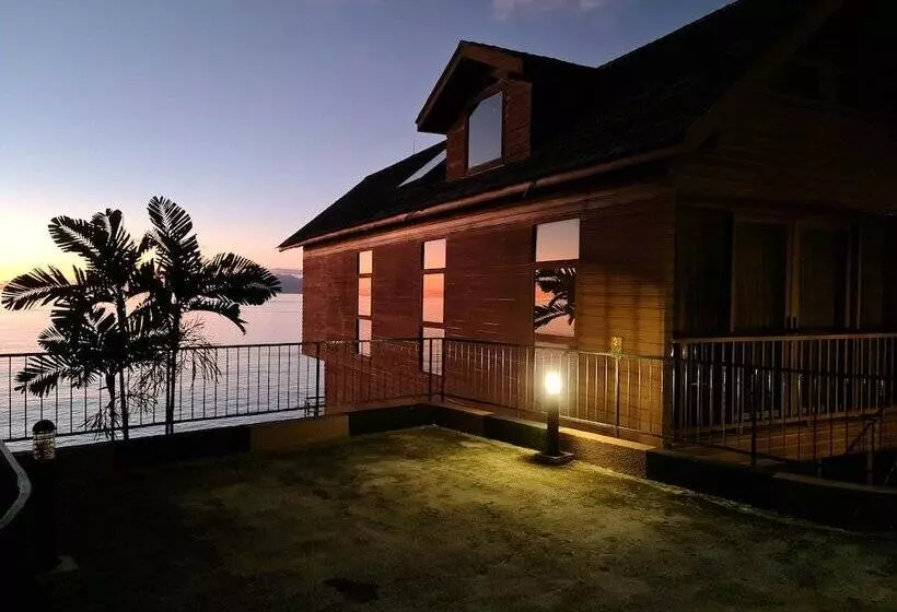 Oceanica Resort Seychelles