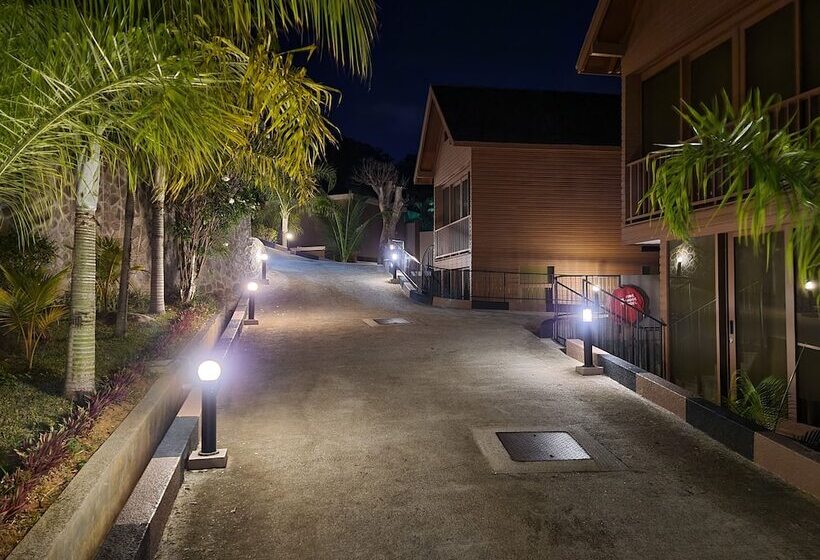 Oceanica Resort Seychelles