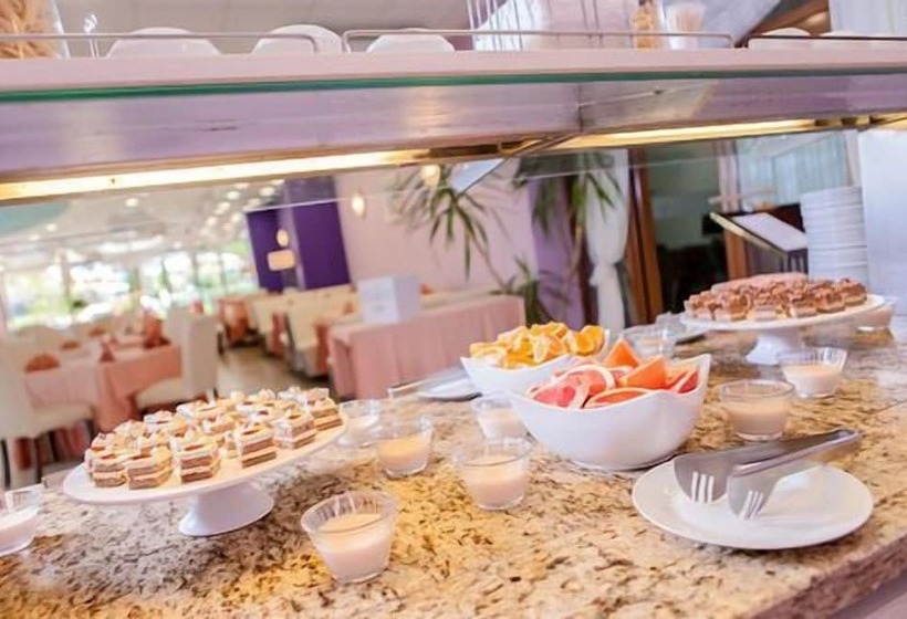 Saint Thomas Apart Complex