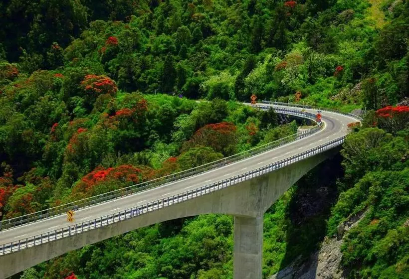Arthur S Pass Motel & Lodge