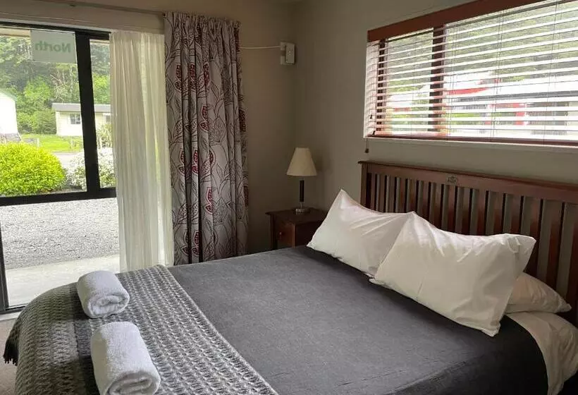 Arthur S Pass Motel & Lodge